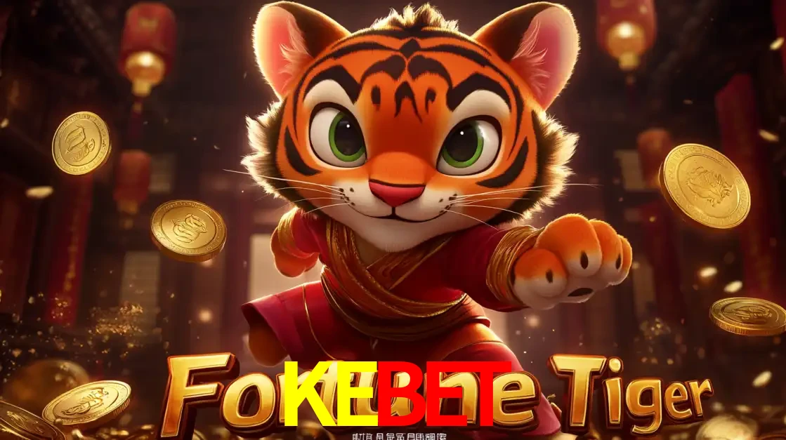 O carismático mascote do jogo de slot Fortune Tiger, um tigre fofo em pose de artes marciais, pronto para trazer sorte e multiplicadores de ganhos no cassino online KEBET.